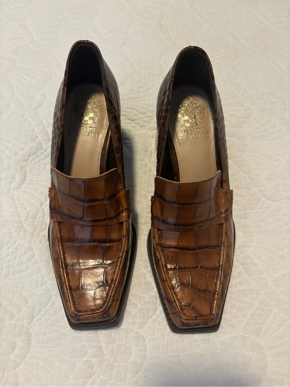 VINCE CAMUTO Segellis Stacked Heel Loafers